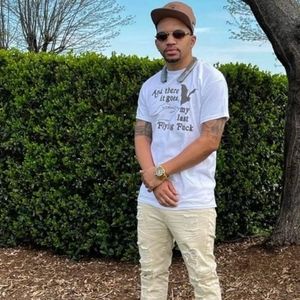 Meet your Posher, Marshall